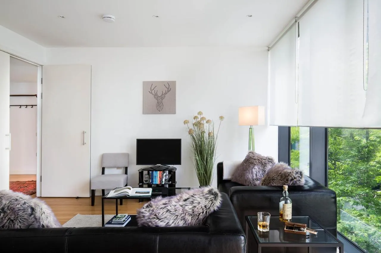 Diamond Quartermile Apartment Edinburgh