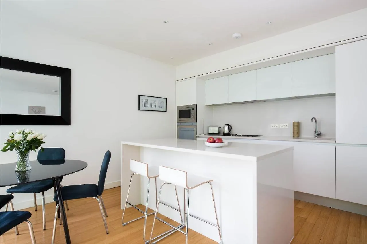 Diamond Quartermile Apartment Edinburgh